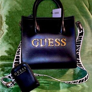 New GUESS crossbody bag